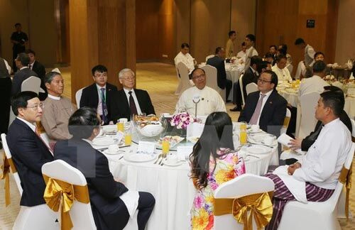 Tổng Bí thư Nguyễn Phú Trọng gặp các DN Việt Nam và Myanmar