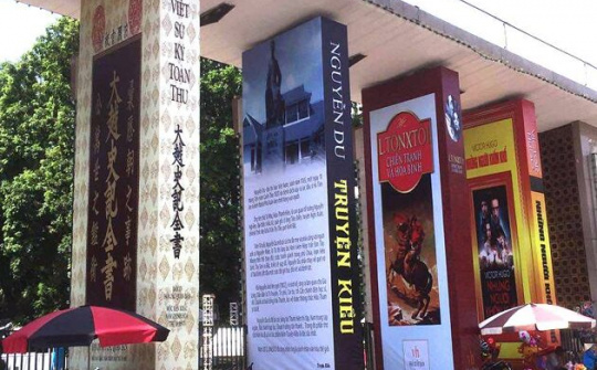 Khai mạc Triển lãm – Hội chợ sách quốc tế 2017