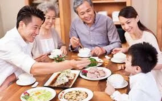 Phát huy vai trò của gia đình trong xây dựng đạo đức, lối sống văn hóa cho thanh, thiếu niên hiện nay