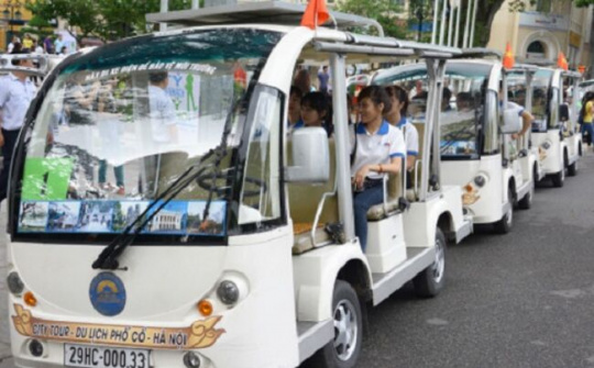 Thí điểm xe 4 bánh chạy điện, xăng chở khách du lịch