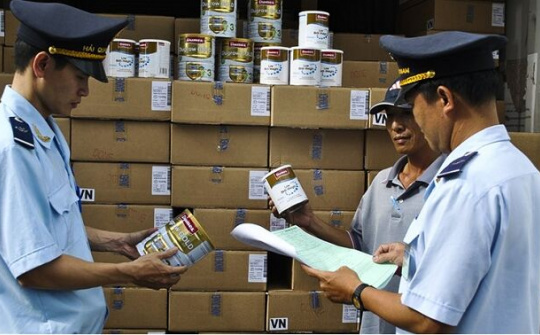 Khảo sát doanh nghiệp hài lòng thế nào về thủ tục thông quan