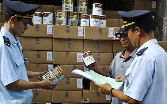 Khảo sát doanh nghiệp hài lòng thế nào về thủ tục thông quan