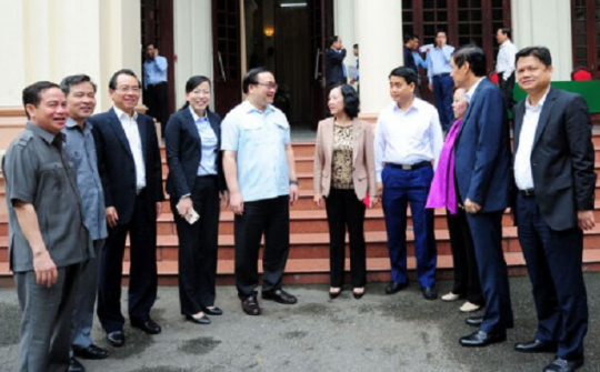 Quan tâm đến nguyện vọng thiết thân của dân để làm dân vận