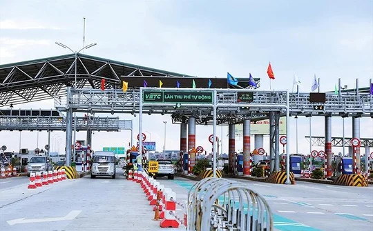 Đẩy nhanh tiến độ thu phí điện tử tự động không dừng