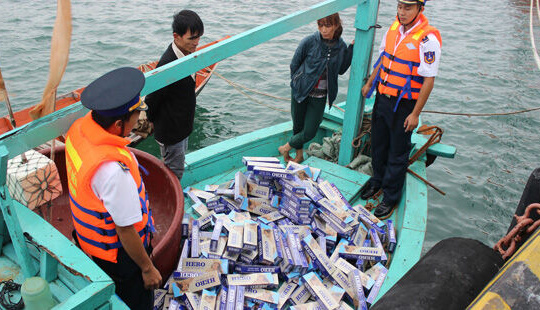 Tăng cường đấu tranh chống buôn lậu trên biển