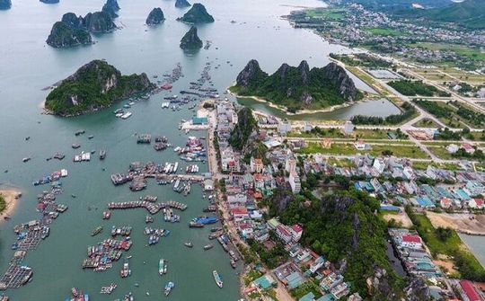 Vân Đồn: Trung tâm du lịch biển đảo