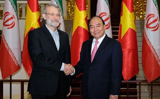 Thủ tướng đánh giá cao đề xuất hợp tác của Chủ tịch Quốc hội Iran