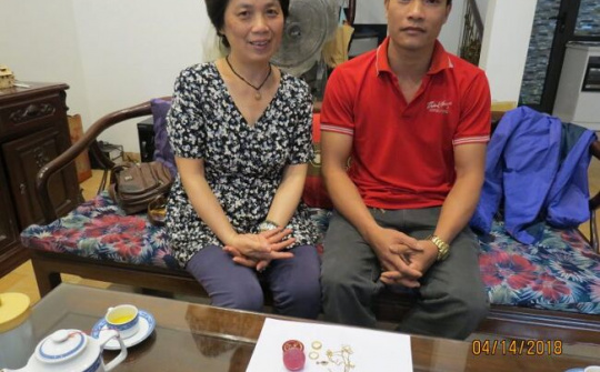 Nhân viên taxi tải Thành Hưng nhặt được Vàng, trả lại cho người đánh mất