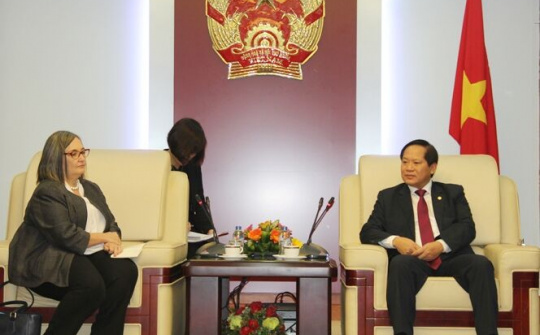 Thiết lập quan hệ chặt chẽ giữa Bộ TT&TT và Google