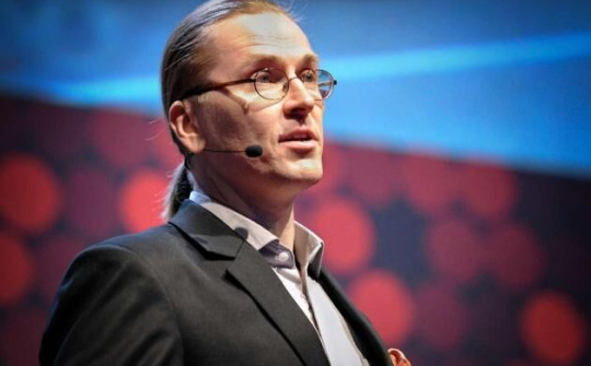 'Huyền thoại' bảo mật thế giới tới VN bàn về an toàn thông tin