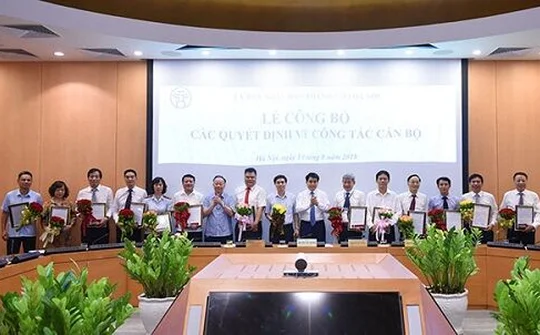 Hà Nội bổ nhiệm và bổ nhiệm lại 17 lãnh đạo Sở, ngành