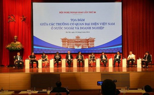 Ngoại giao phục vụ phát triển đồng hành cùng doanh nghiệp