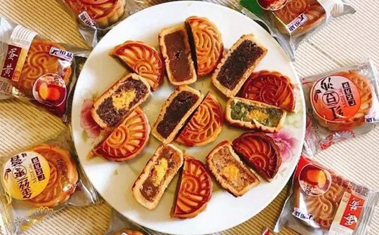 Cảnh báo về bánh trung thu mini siêu rẻ đang bán tràn lan trên thị trường