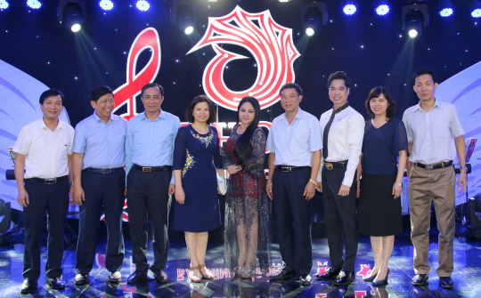 ‘Phoenix cuối tuần’ - Không gian âm nhạc Bolero trên đất quan họ