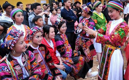 Ưu tiên nguồn lực hỗ trợ đồng bào dân tộc thiểu số phát triển