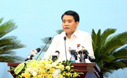 Các 'ông lớn' thôn tính đất vàng: Hà Nội quyết tâm thu hồi?