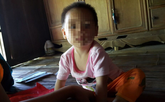 Phú Thọ: Bé gái 18 tháng tuổi nhiễm HIV không rõ nguyên nhân