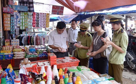 Kiểm soát chặt buôn lậu vùng biên