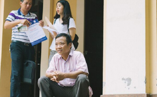 Bố mẹ những người hy sinh tất cả để nuôi ước mơ con trưởng thành