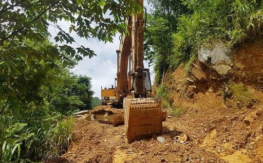 Những bất cập trong cấp phép khai thác khoáng sản cho công ty Hoàng Sơn