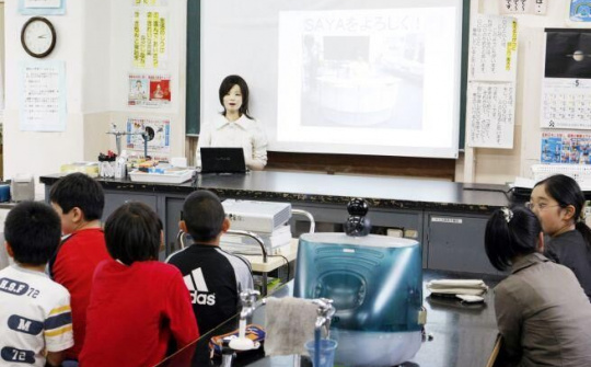 Những ‘trợ giảng đặc biệt’ thời 4.0