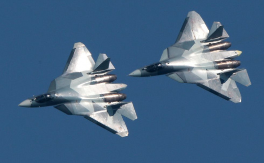 Bộ Quốc phòng Nga sắp ký hợp đồng mua máy bay Su-57
