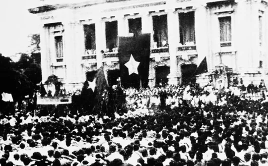 Spirit of August Revolution shines forever!