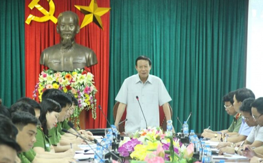 Thượng tướng Lê Quý Vương chỉ đạo truy bắt hung thủ sát hại 2 vợ chồng