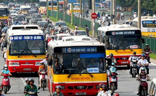 Cần 'cởi trói' cho doanh nghiệp vận tải