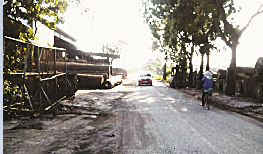 Vi phạm hành lang tỉnh lộ 423, đoạn qua xã An Thượng (Hoài Đức): Cần xử lý dứt điểm