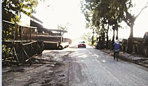 Vi phạm hành lang tỉnh lộ 423, đoạn qua xã An Thượng (Hoài Đức): Cần xử lý dứt điểm