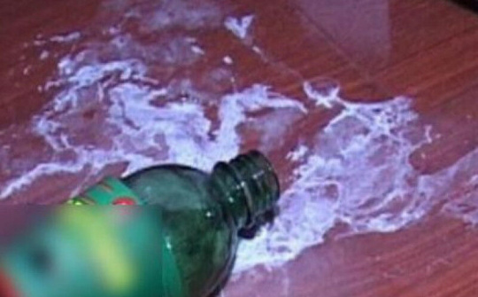 Bắc Ninh: Vợ tuyên bố vỡ nợ hàng chục tỷ, chồng uống thuốc cỏ tự tử