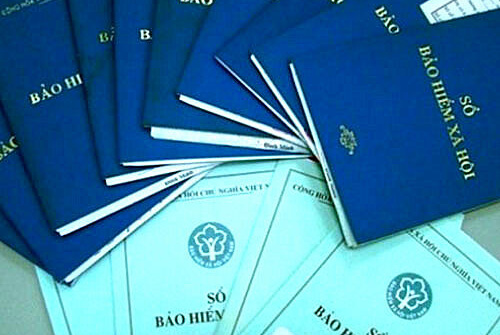 Làm thế nào để được cấp lại sổ BHXH và thay đổi ngày sinh?