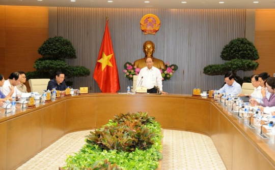 PM urges thorough preparations for WEF ASEAN