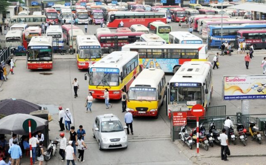 Cần 'cởi trói' cho doanh nghiệp vận tải