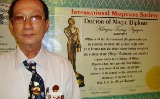 Nghệ sĩ Bảo Thu – hành trình từ nhà ảo thuật gia thành nhạc sĩ Bolero