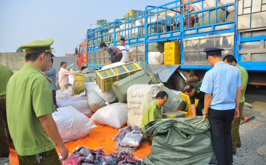 Phối hợp đấu tranh phòng, chống tội phạm, vi phạm trên biển