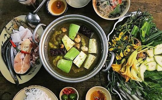Lẩu mắm Cần Thơ - món ăn dung dị của miền 'gạo trắng nước trong'