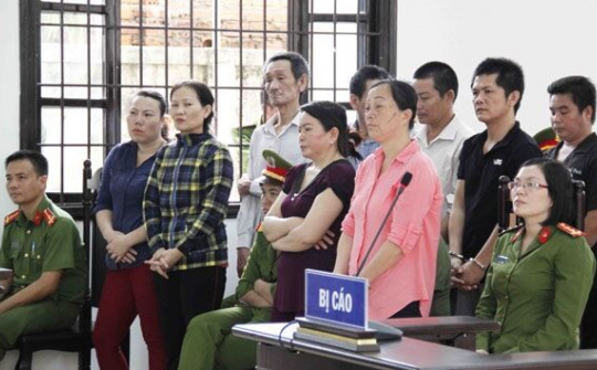 73 năm tù cho 9 bị cáo mua, bán vật liệu nổ trái phép
