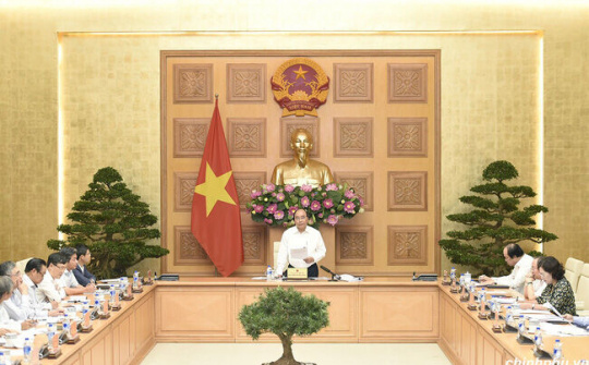 Thủ tướng nêu một số "đầu bài" cho Tổ Tư vấn kinh tế