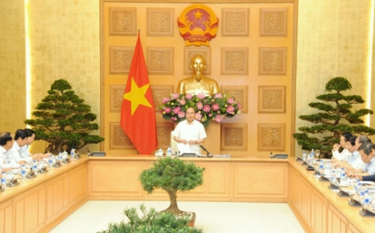 PM chairs meeting on urgent house rebuilding support for flood victims