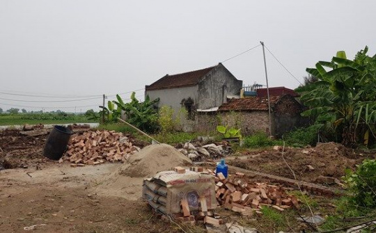 Chưa xác định rõ nguồn gốc đất, đã thu hồi để...bán đấu giá