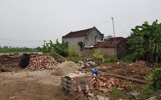 Chưa xác định rõ nguồn gốc đất, đã thu hồi để...bán đấu giá
