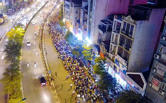 Hàng nghìn người đổ về chùa Phúc Khánh dự lễ Vu Lan 2018