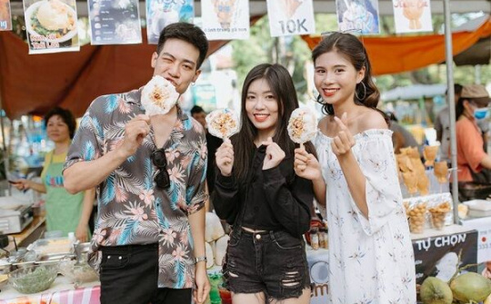 Nhộn nhịp chợ phiên Hà Nội dịp lễ quốc khánh 2/9