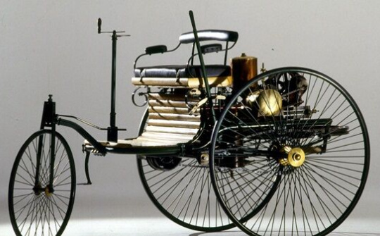 Chiếc xe hơi đầu tiên trên thế giới
