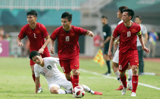 Thủ tướng động viên Đội tuyển Olympic Việt Nam 'Bại không nản'