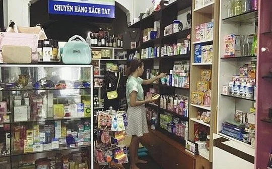 Đẩy mạnh kiểm tra thị trường buôn bán các mặt hàng 'gắn mác' hàng xách tay