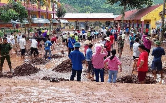 Điện Biên huy động 1.000 người hỗ trợ trường học khắc phục hậu quả mưa lũ
