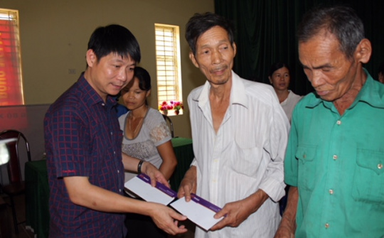 Phú Thọ: Ấm tình đồng hương nơi vùng lũ huyện Thanh Sơn và Tân Sơn